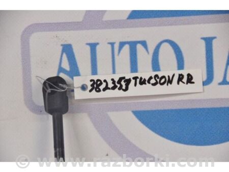 ФОТО Амортизатор кришки багажника для Hyundai Tucson I JM (04-10) Київ