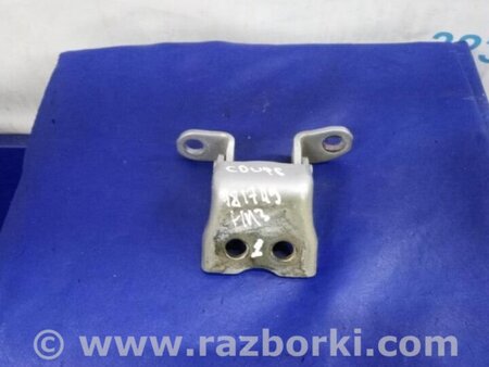 ФОТО Петля двері нижня для Honda Accord VII Coupe CM7, CM8 USA (03-07) Київ