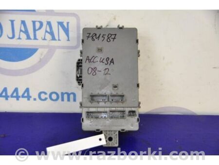 ФОТО Блок запобіжників салон для Honda Accord VIII CW універсал (07-13) Київ