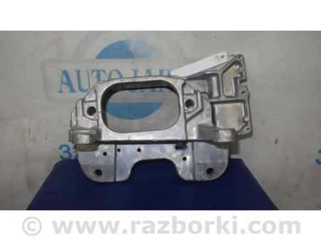 ФОТО Кронштейн двигуна для Nissan Sentra B17 (12-19) Київ