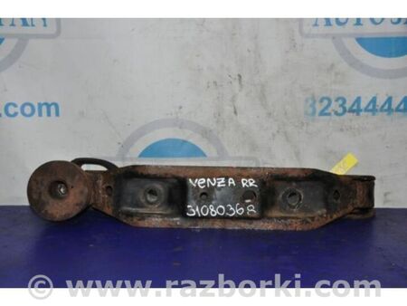 ФОТО Кронштейн редуктора для Toyota Venza Київ