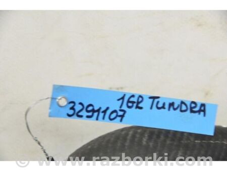 ФОТО Патрубок системи охолодження для Toyota Tundra Київ