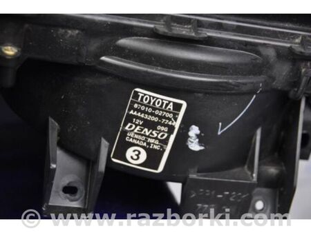 ФОТО Корпус пічки для Toyota Matrix Київ