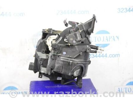 ФОТО Корпус пічки для Toyota Matrix Київ