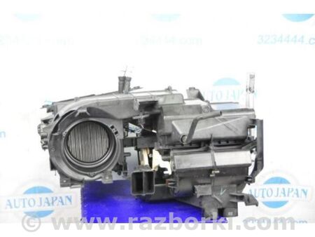 ФОТО Корпус пічки для Toyota Matrix Київ