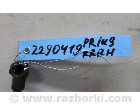 ФОТО Амортизатор кришки багажника для Toyota Prius II XW20 (03-09) Київ