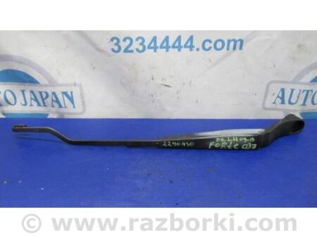 ФОТО Повідець склоочисника передній для KIA Cerato 2 TD (08-12) Київ