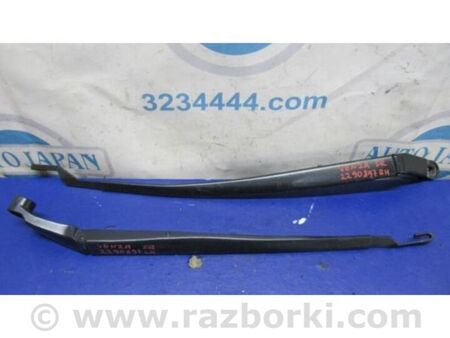 ФОТО Повідець склоочисника передній для Toyota Venza Київ