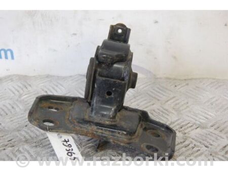ФОТО Подушка двигуна для Toyota Auris E150 (06-12) Київ