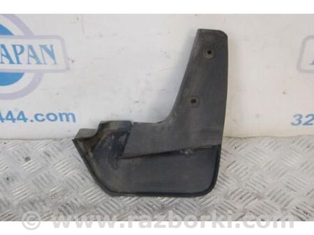 ФОТО Бризговик для Toyota Auris E150 (06-12) Київ