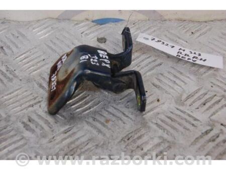 ФОТО Петля двері верхня для Mazda 323 BH, BA (1994-2000) Київ