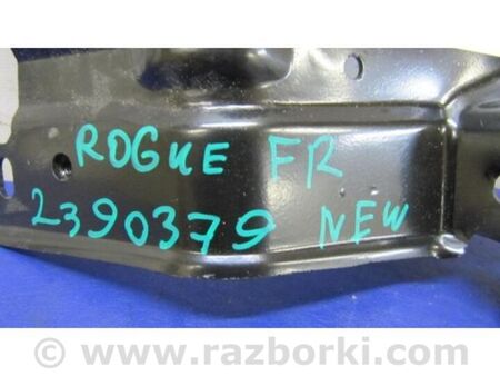 ФОТО Кронштейн замку капота для Nissan X-Trail T32 /Rogue (2013-) Київ