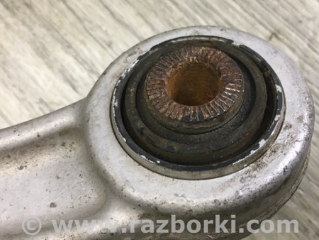 ФОТО Важіль задньої підвіски нижній поперечний для Lexus LS600 HL Київ