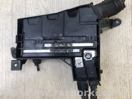 ФОТО Блок запобіжників моторний відсік для Lexus LS600 HL Київ