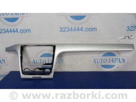 ФОТО Накладка торпедо під магнітолу для Volkswagen Passat B7 (09.2010-06.2015) Київ