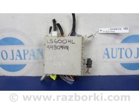 ФОТО Блок запобіжників салон для Lexus LS600 HL Київ