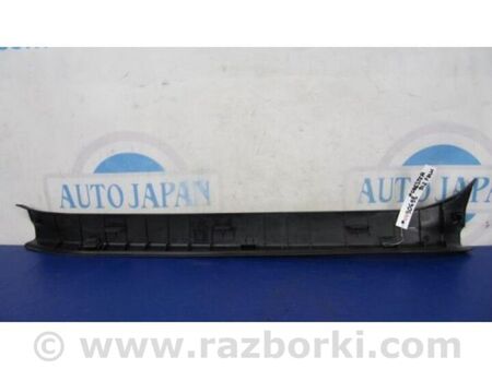 ФОТО Накладка порога внутрішня для Subaru Forester SJ S13 (12-18) Київ