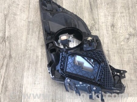 ФОТО Фара для Toyota Prius II XW20 (03-09) Київ