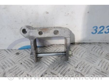 ФОТО Кронштейн двигуна для Mitsubishi Lancer X 10 (08-17) Київ