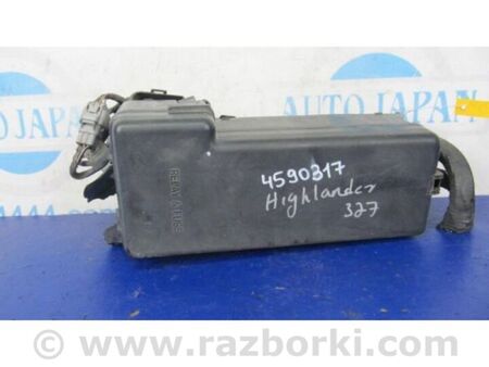 ФОТО Блок запобіжників моторний відсік для Toyota Highlander (01-07) Київ