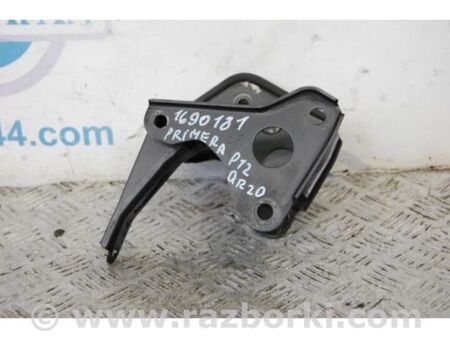 ФОТО Кронштейн двигуна для Nissan Primera P12 Київ