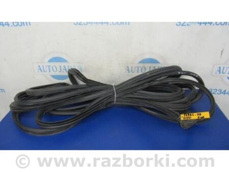 ФОТО Ущільнювач дверей для Subaru Forester SH S12 (08-12) Київ