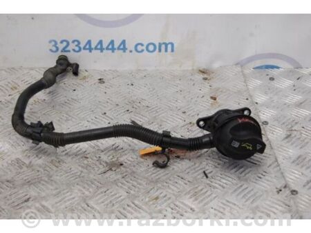 ФОТО Кришка олійно-заливної горловини для Infiniti QX30 (15-19) Київ