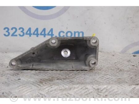 ФОТО Кронштейн двигуна для Lexus LS430 (00-06) Київ