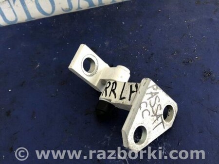 ФОТО Петля двері верхня для Volkswagen Passat CC (03.2008-01.2012) Київ