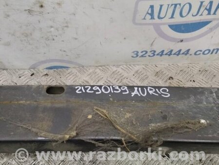 ФОТО Підсилювач переднього бампера для Toyota Auris E150 (06-12) Київ