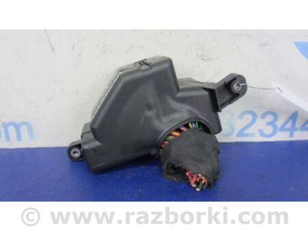 ФОТО Блок запобіжників моторний відсік для Volkswagen Passat CC (03.2008-01.2012) Київ