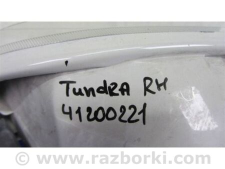 ФОТО Фара для Toyota Tundra (99-06) Київ