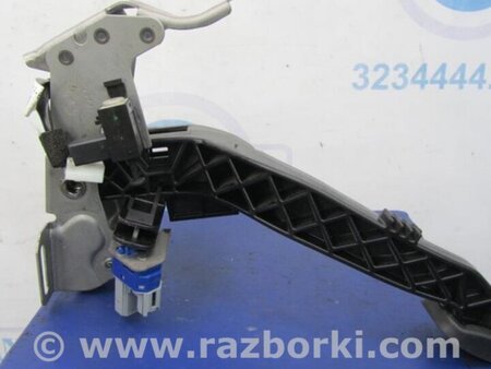 ФОТО Педаль зчеплення для Mazda MX-5 (2015-) Київ