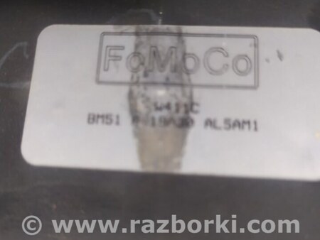 ФОТО Люк для Ford Focus 3 (01.2010 - 03.2018) Київ