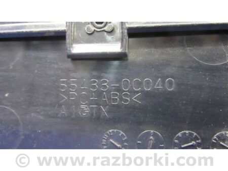 ФОТО Бардачок для Toyota Tundra (2013-) Київ