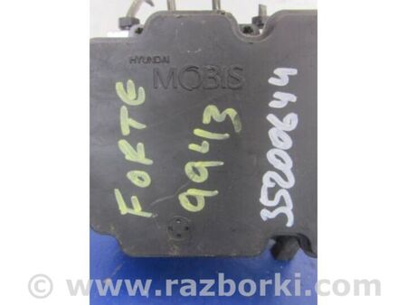 ФОТО Блок антиблокувальної системи для KIA Forte YD (2012-) Київ