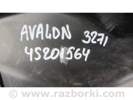ФОТО Пластик під лобове скло / Жабо для Toyota Avalon XX30 (12.2004-10.2012) Київ