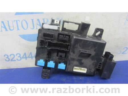 ФОТО Блок запобіжників салон для Toyota Tacoma 2 (2005-2015) Київ