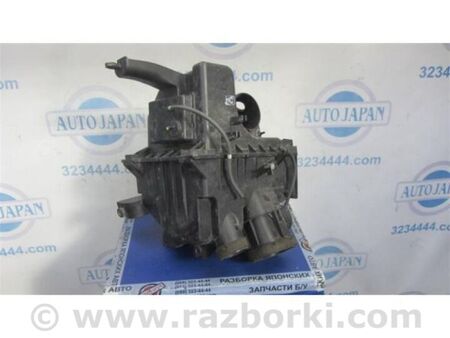 ФОТО Корпус повітряного фільтра для Toyota Sienna (11-16) Київ