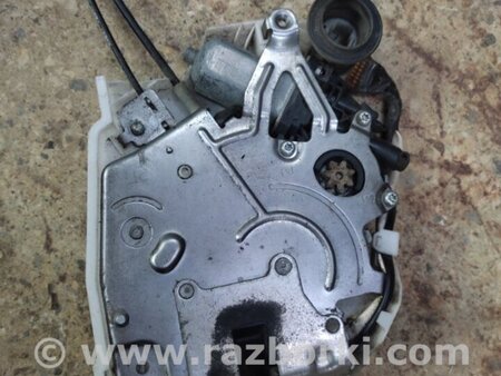 ФОТО Замок двері бічної для Toyota Sienna (11-16) Київ