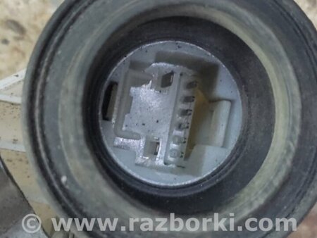 ФОТО Замок двері бічної для Toyota Sienna (11-16) Київ