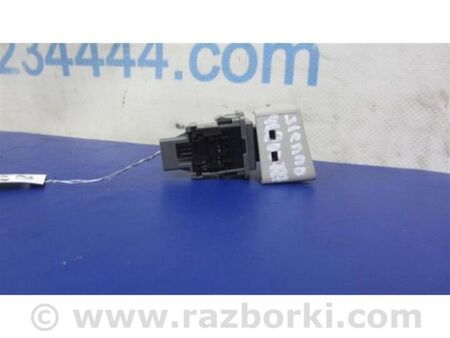 ФОТО Кнопка аварійної сигналізації для Toyota Sienna (11-16) Київ