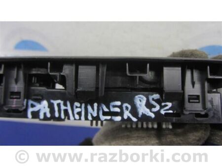 ФОТО Блок керування склопідіймачами для Nissan Pathfinder R52 (12-21) Київ