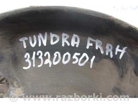 ФОТО Кулак поворотний для Toyota Tundra Київ