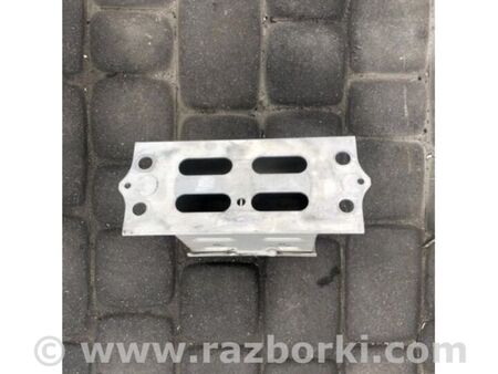 ФОТО Кронштейн підсилювача переднього бампера для Lexus LS460 USF41/UVF45 (07-12) Київ