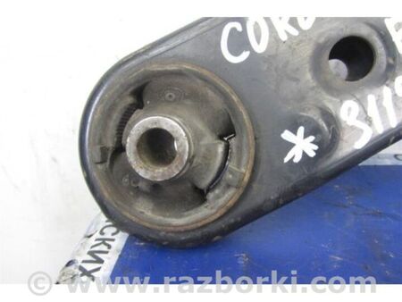 ФОТО Важіль передньої підвіски нижній для Toyota Corolla E120 (08.2000-02.2007) Київ