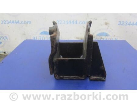 ФОТО кронштейн опори двигуна для Suzuki Kizashi (2009-2014) Київ