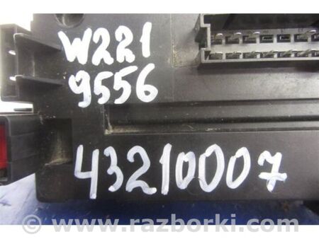 ФОТО Блок запобіжників салон для Mercedes-Benz S-CLASS W221 (06-13) Київ