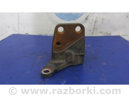 ФОТО Кронштейн двигуна для Toyota Corolla E120 (08.2000-02.2007) Київ