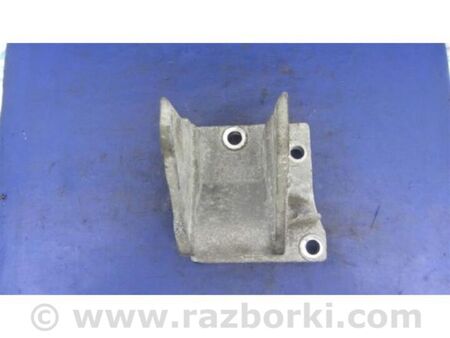 ФОТО Кронштейн двигуна для Mitsubishi Outlander Київ